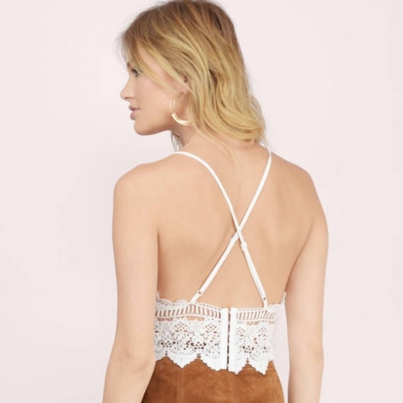 TOBI Divinity Ivory Eyelet Crochet Crop Top, M - Picture 2 of 7